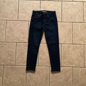 Joe’s High Rise Skinny Cuffed Crops. Size 27